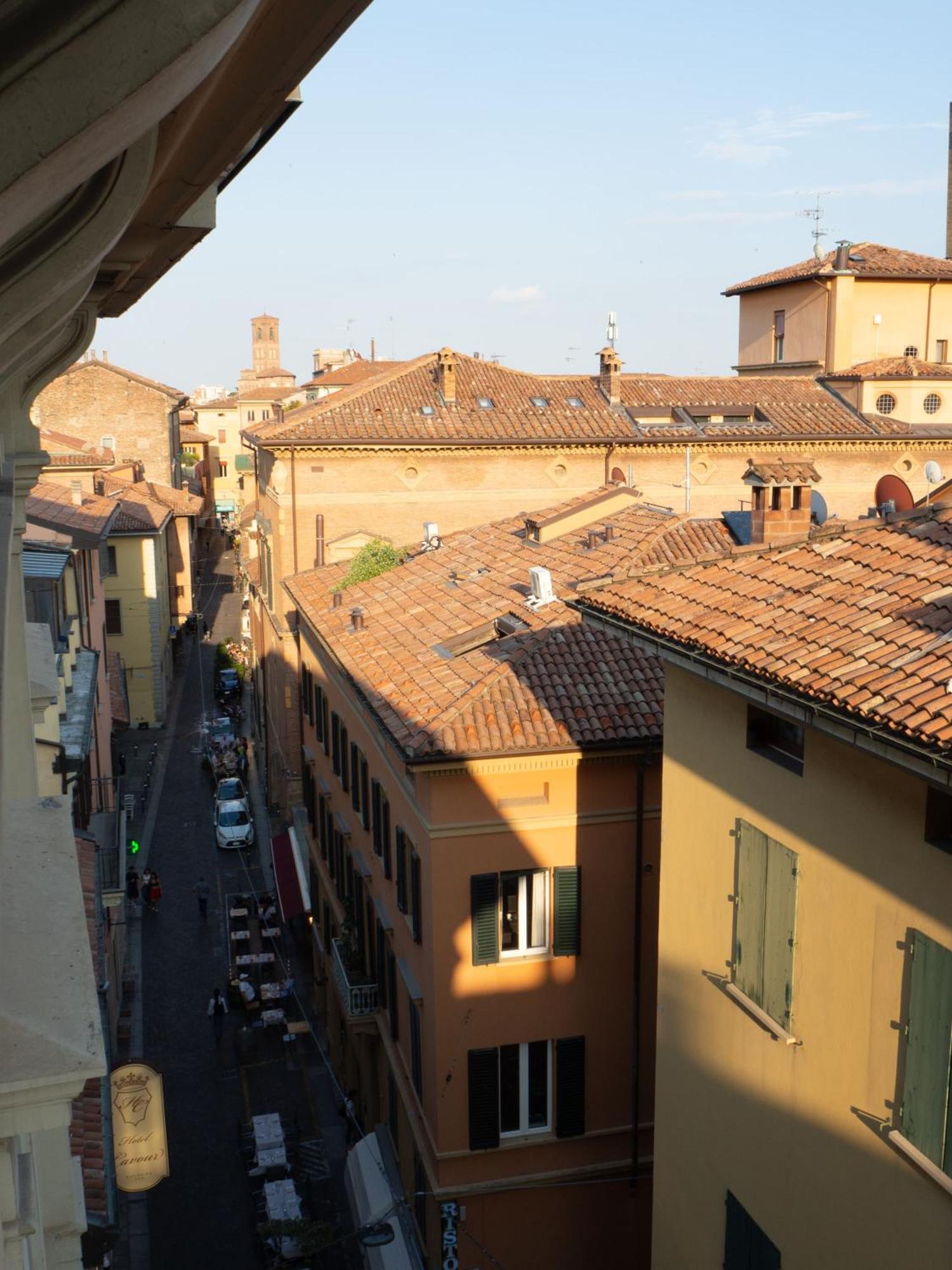 شقة Monolocale Sui Tetti Di Bologna - Via Indipendenza المظهر الخارجي الصورة